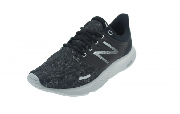 NEW BALANCE M068 MUJER