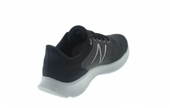 NEW BALANCE M068 MUJER_MOBILE-PIC3