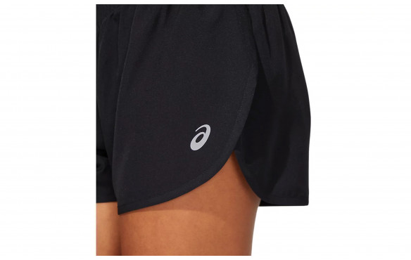 ASICS CORE SPLIT SHORT MUJER_MOBILE-PIC4