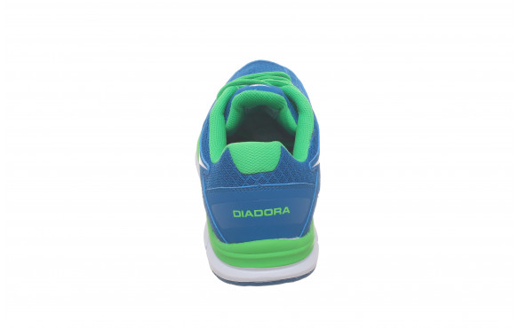 DIADORA HAWK 4_MOBILE-PIC2
