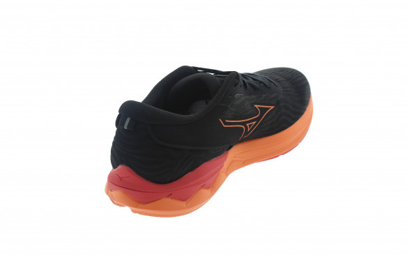 MIZUNO WAVE REVOLT 3_MOBILE-PIC3
