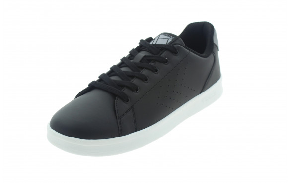 HUMMEL COURT LINE