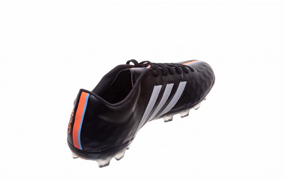 ADIDAS 11PRO AG_MOBILE-PIC3