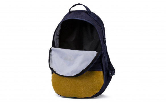 PUMA SUEDE BACKPACK_MOBILE-PIC4