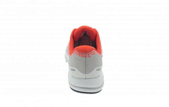 NIKE AIR ZOOM VOMERO 13_MOBILE-PIC2