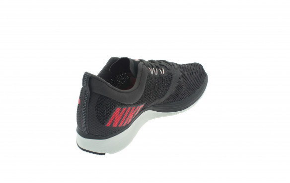 NIKE AIR ZOOM STRIKE_MOBILE-PIC3