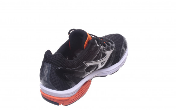 MIZUNO WAVE IMPETUS_MOBILE-PIC3