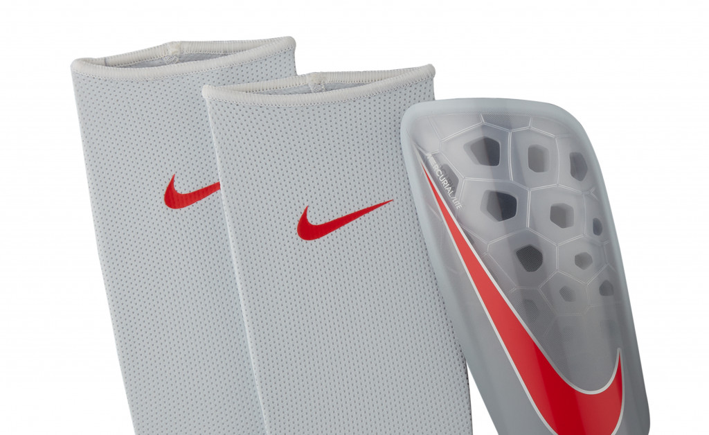 nike mercurial lite xs